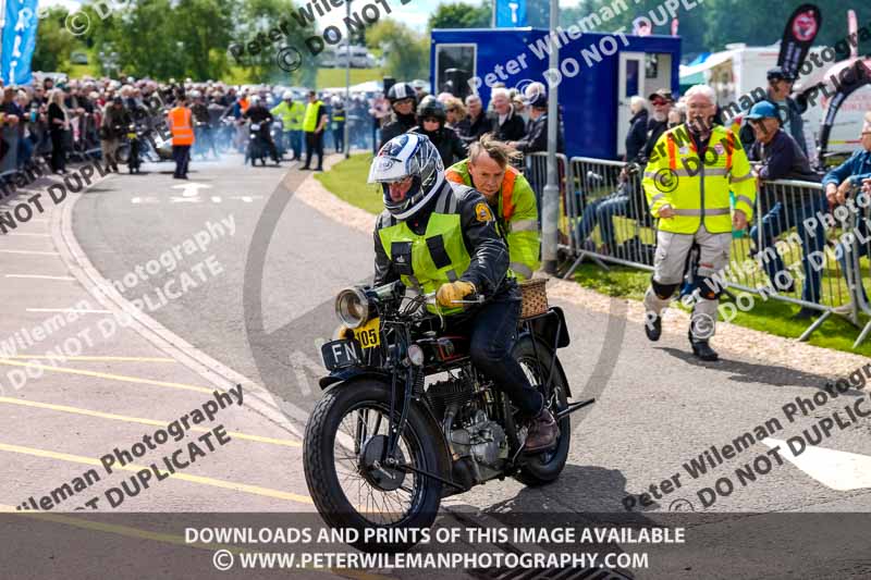 Vintage motorcycle club;eventdigitalimages;no limits trackdays;peter wileman photography;vintage motocycles;vmcc banbury run photographs